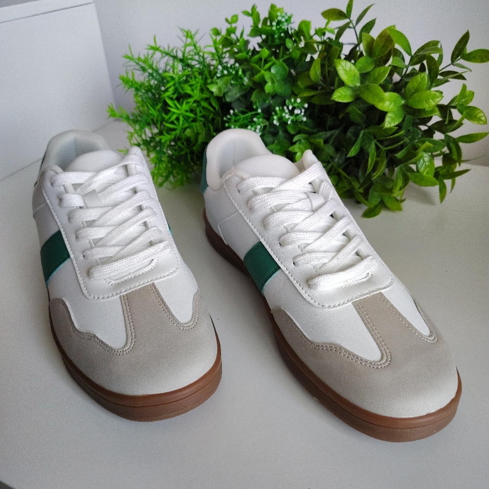 American Eagle Retro Sneakers | Green & White | Size US 9 | NWOT - Picture 6 of 10